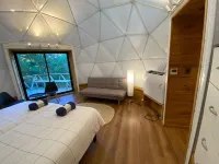 HuellaBlanca Domos Hotele w: 
