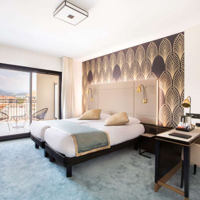 Superior Room with Terrace 1 Queen bed