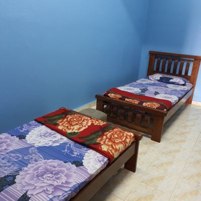 Bilik Kembar Kupon SPOT ON 89920 Muwaffaq Inn