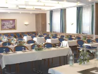 Luitpoldpark-Hotel Hotels in Fussen