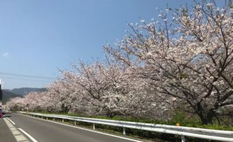 Business Hotel Kawakami Kumano