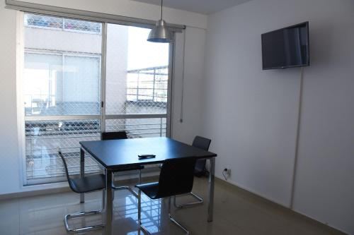 公寓 - 带阳台 - 7楼 #B