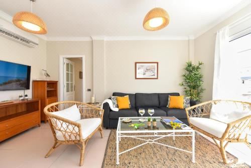 Penthouse Daniela in Puerto Mogan IX Two-Bedroom Apartment