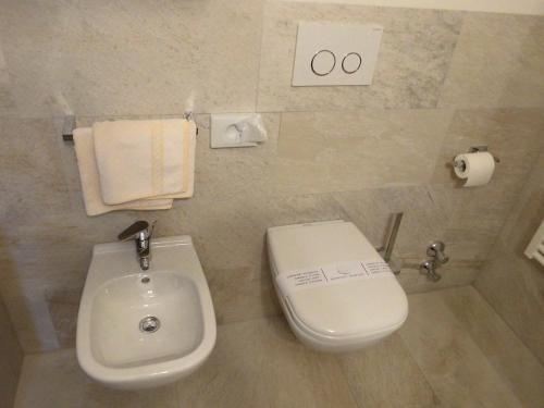 带阳台的双人或双床房