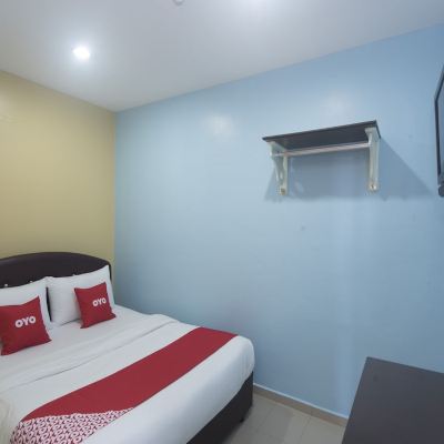 Standard double room Kupon OYO 44016 Rafik Ali Motel