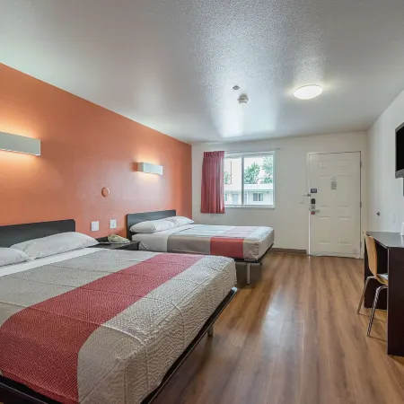 Motel 6 Fallon, NV Отели в г. Фаллон