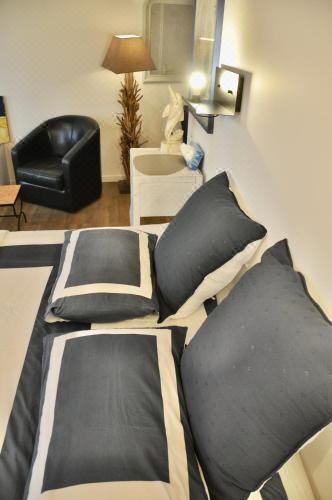 带露台的高级双人间或双床间