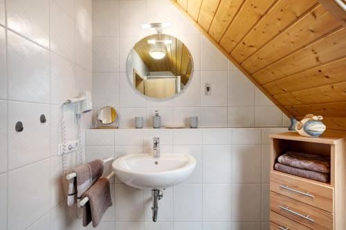 高级一卧室带阳台公寓