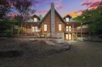 Family Cabin Near Lake Wallenpaupack-Hot Tub-Trails