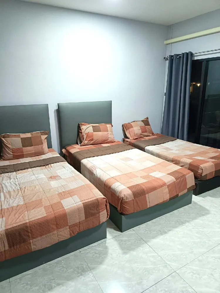 Bed In 3 Bed Mixed Dormitory