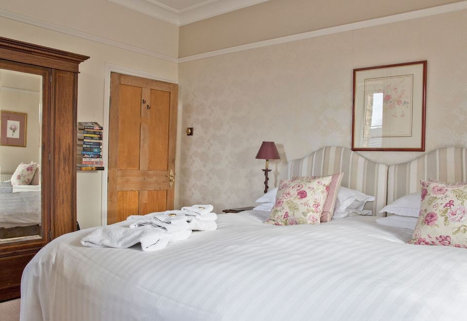 双人房（老鼠洞）