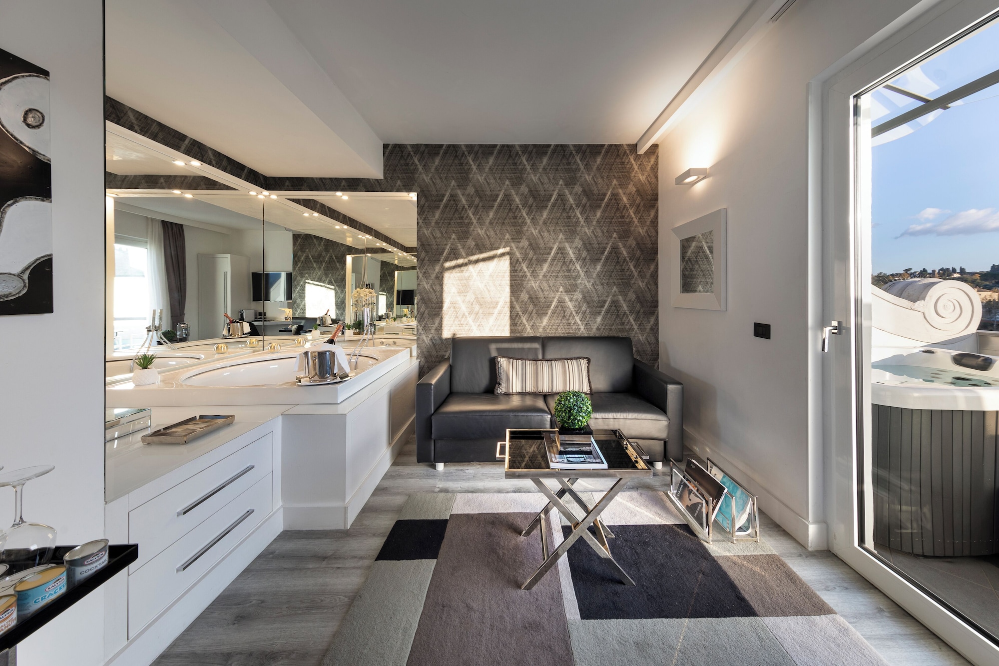 带河景的豪华套房