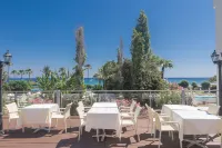 Iliada Beach Hotel