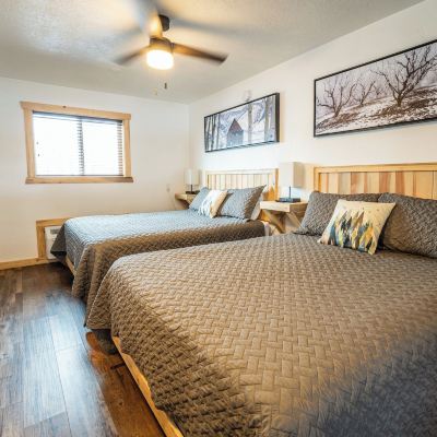 Standard Room, 2 Queen Beds, Non Smoking Alpine Lodge and RV Promo Code
