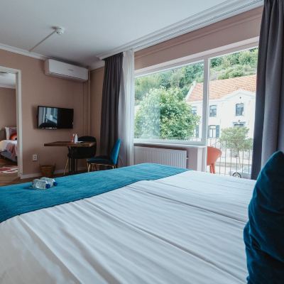 Family Room With Ensuite Hotel Janssen Promo Code