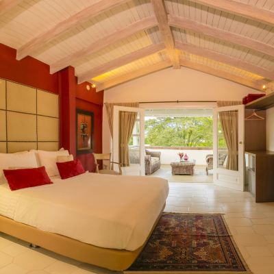 Junior King Suite Hotel Boutique El Triángulo Promo Code