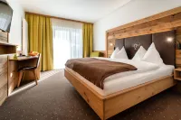 Der Tröpolacherhof Hotel & Restaurant Hotels in 
