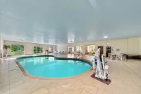 Comfort Suites