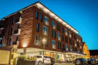 ONE Hotel Hotels in 