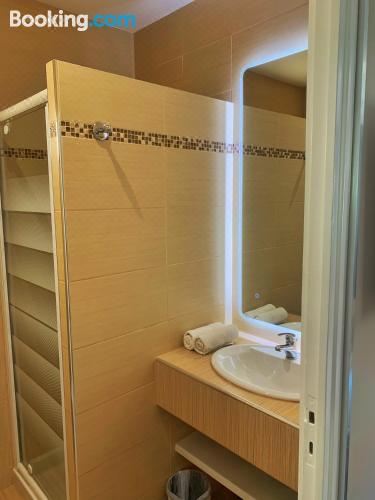 侧面海景家庭间