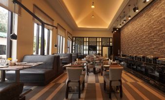 The Jungle Book Resort - Housity