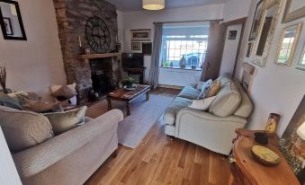 North Cottage - Housity