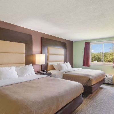 Room 2 King Beds, Nonsmoking Clarion Inn Promo Code