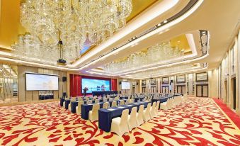 Lakeside Hotel - Housity