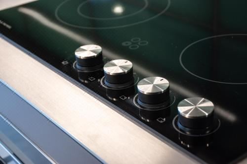 78号套房，河景