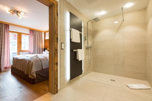 套房（带阳台）