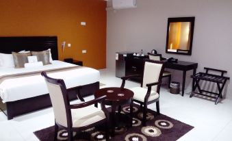 Voyager Inn Hotel - Housity