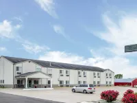 Super 8 by Wyndham Sweet Springs Hoteles en 