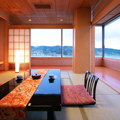 ◆Kesennuma Bay View◆ Special Room / Japanese-Style Room 10 Tatami + Western-Style Twin [Deluxe Suite] [Japanese-Western Room] [Non-Smoking] [Nightlife View] [Ocean View] 気仙沼プラザホテル クーポン