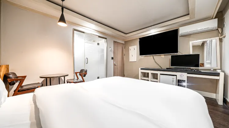 Suwon (Ingye-Dong) Box-One 部屋