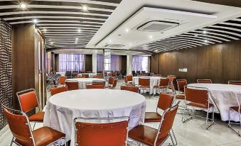 Airport Hotel Grand, New Delhi