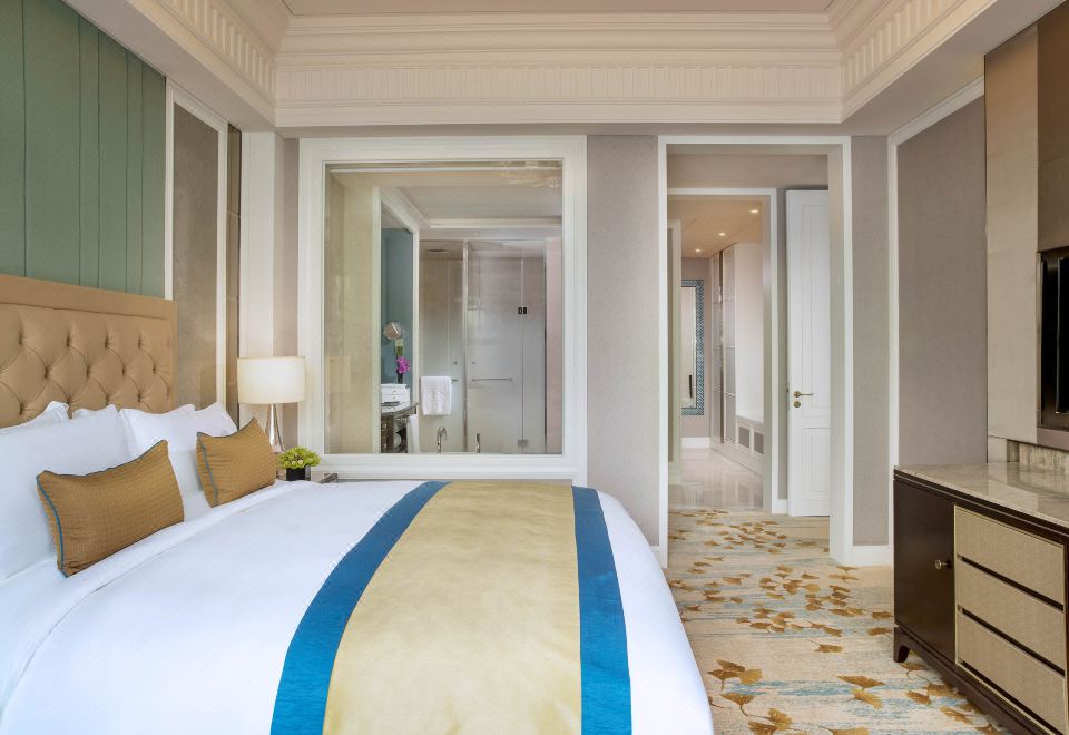 索菲特俱乐部大床房