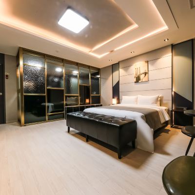 Deluxe Double Bed With Bathtub Seosan Hotel Zaza Promo Code