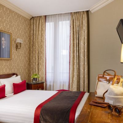 Superior Double Room Hotel de Seine Promo Code