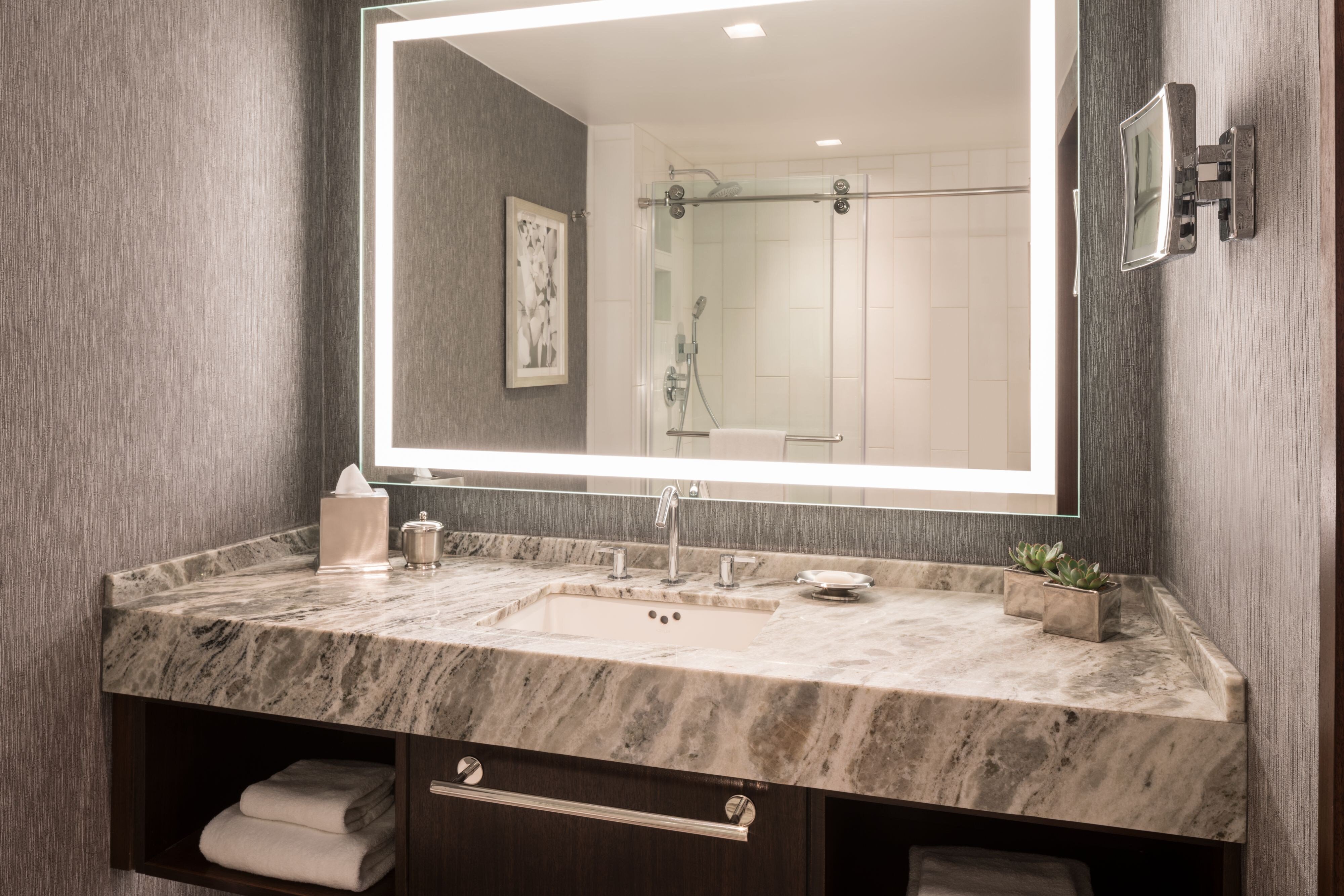 纯净康体特大床房