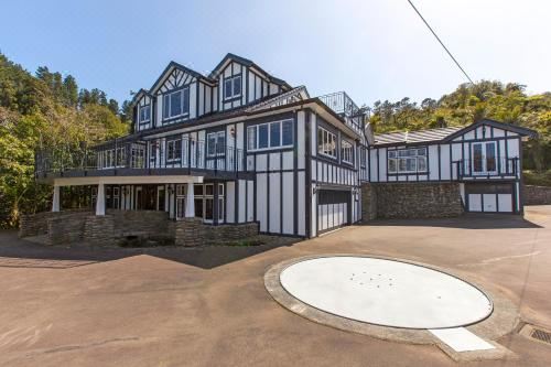 Woodroyd Estate Holiday Sanctuary Superior Villa