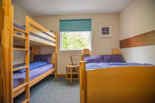 四人间共用浴室