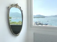 Iseo Lake View - the window on the harbor