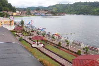 Darma Agung Beach Hotel Parapat
