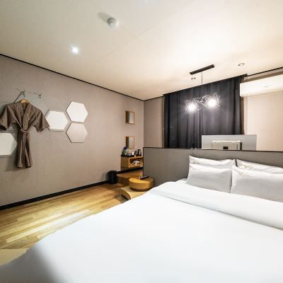 Standard / Ott 5 Types Of Free Viewing Daejeon Yuseong Hotel Lod 1 쿠폰