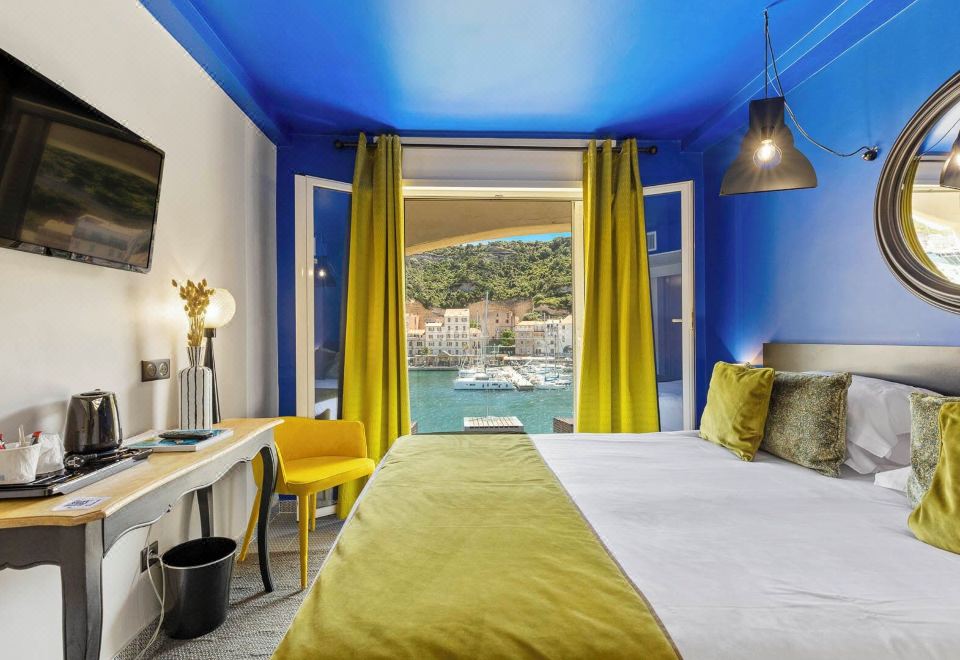 高级双人或双床房