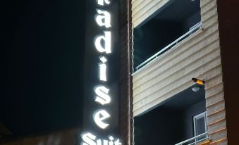 Paradise Suit Otel - 1