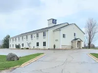 Cobblestone Inn & Suites - Clintonville