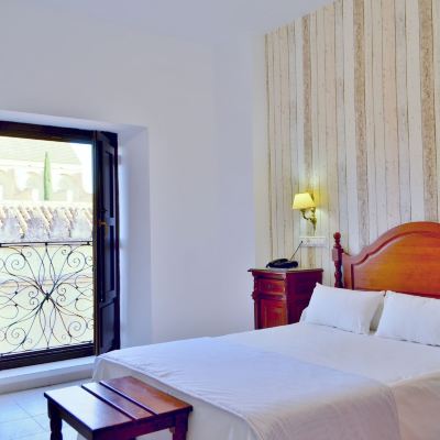Double Room Hotel Marisa Promo Code