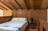 Claudeville Condo Hôtels à : 