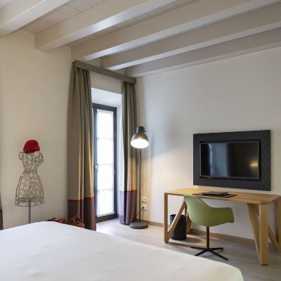 Executive Suite Savona 18 Suites Promo Code